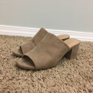 Taupe open toed heels